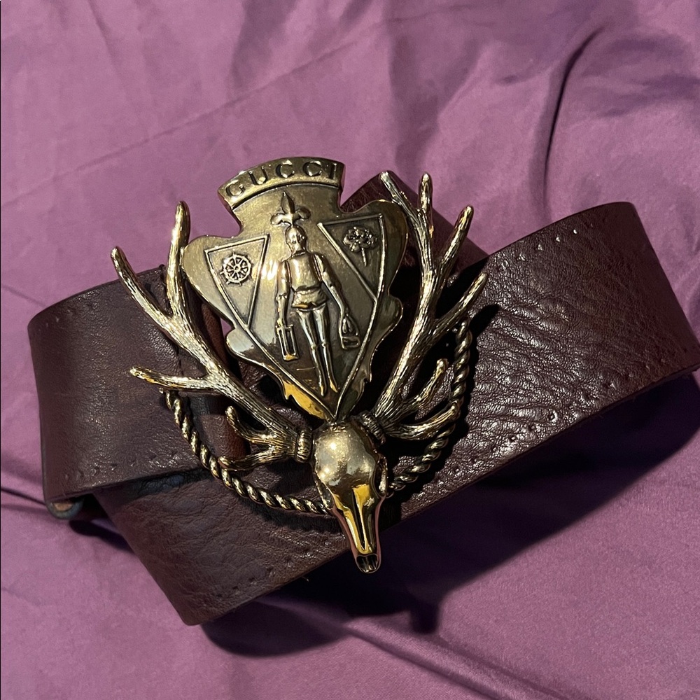 Gucci Dark Brown Belt with Gold Emblem Buckle